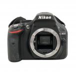 Nikon   D5200