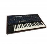 KORG   MP-4 MONOPOLY