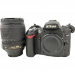 Nikon   D90 