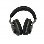 Bowers & Wilkins  px8