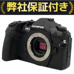 OLYMPUS  オリンパス EM-1 Mark II 
