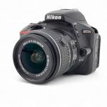 Nikon   D5500 AF-S 18-55mm F3.5-5.6 G VR II