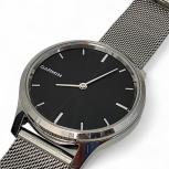 GARMIN  vivomove Luxe 