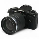 OLYMPUS  オリンパス OM-D E-M5 II