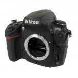Nikon   D700