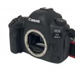 Canon   EOS 5D Mark IV 